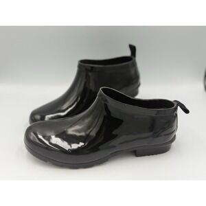 Nomad Slip On Ankle Rain Boots Women Size 10 Black Round Toe Comfort Casual NWOT